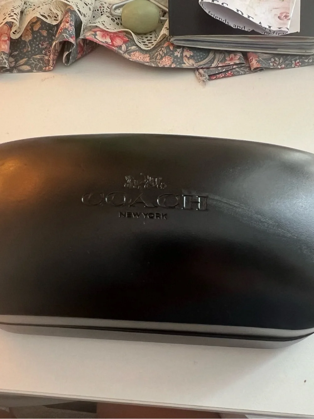 Coach Hard clam shell Eyeglass Case